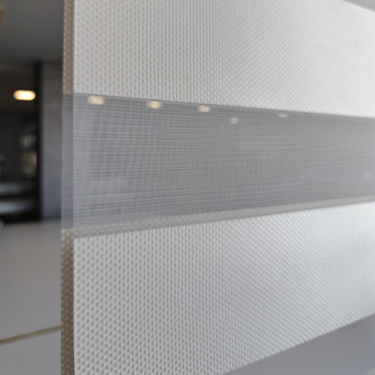 Διπλό ρόλερ Zebra V1 Κρεμ ΖΑ28